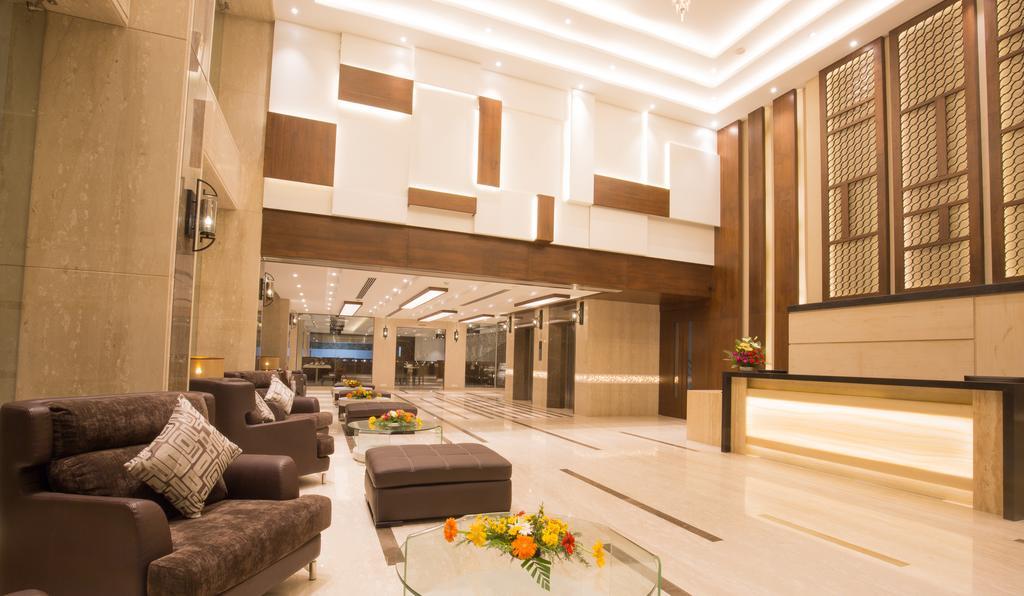 Kiscol Grands Hotel Coimbatore Exteriör bild