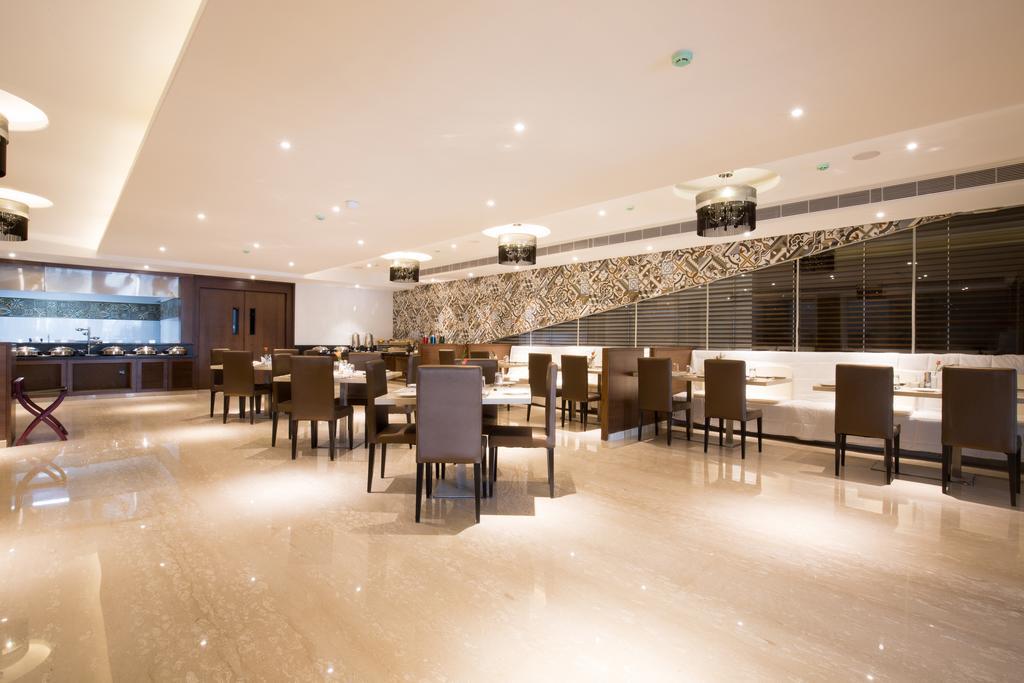 Kiscol Grands Hotel Coimbatore Exteriör bild